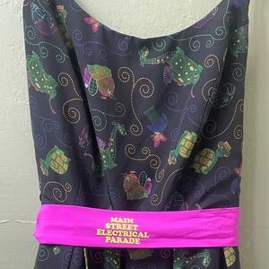 2022 Disney Disneyland Main Street Electrical Parade The Dress Sho